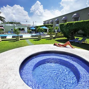 Отель Villablanca Garden, Косумель
